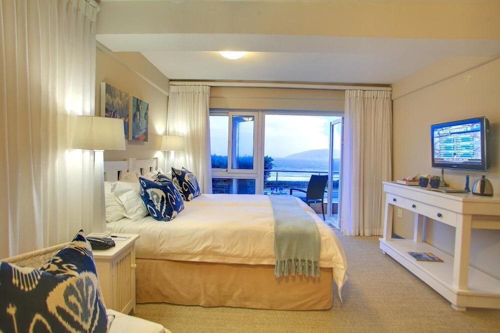 Periwinkle Guest Lodge