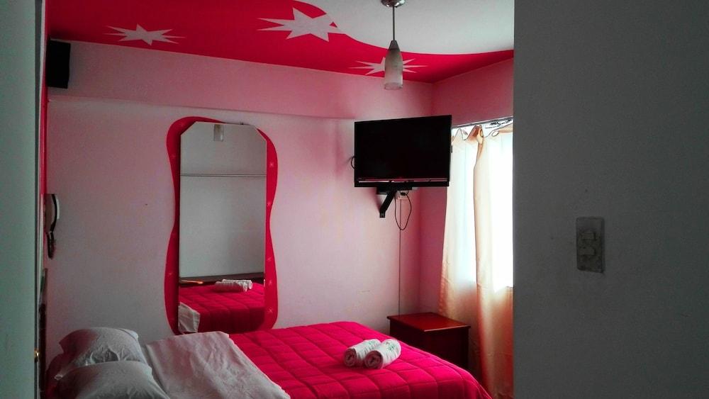 Posada del Rey - Lima Airport