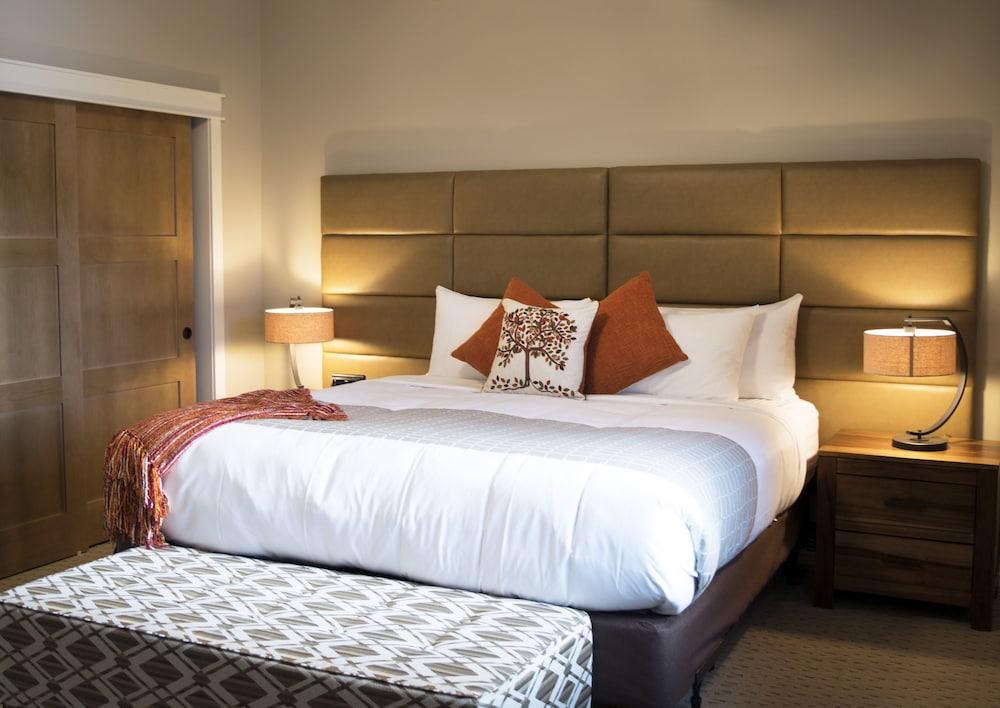 The Summit at Grande Rockies