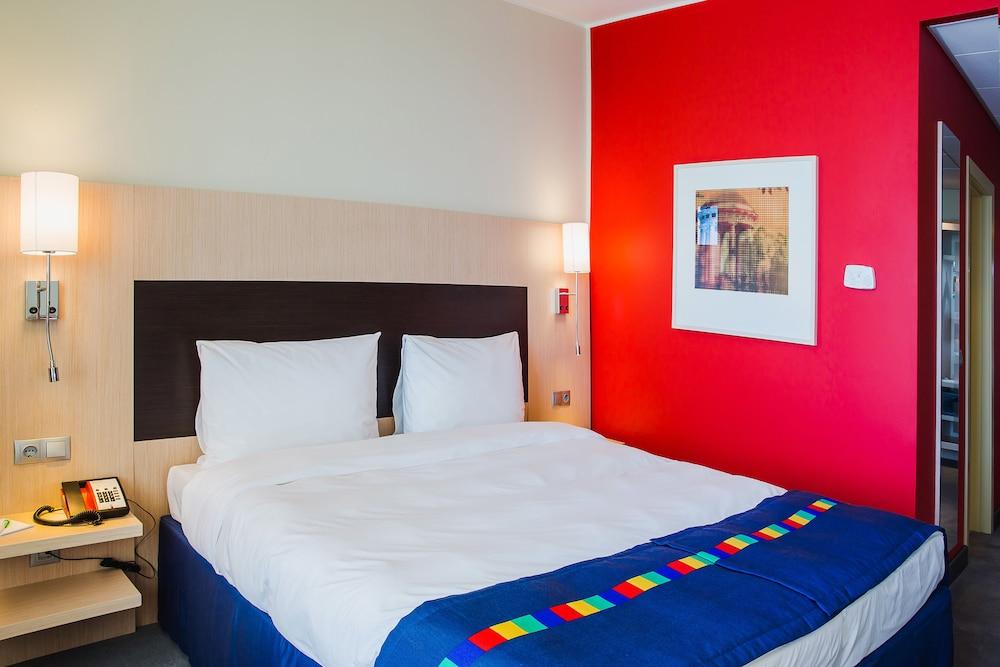 Park inn by Radisson Novosibirsk Hotel