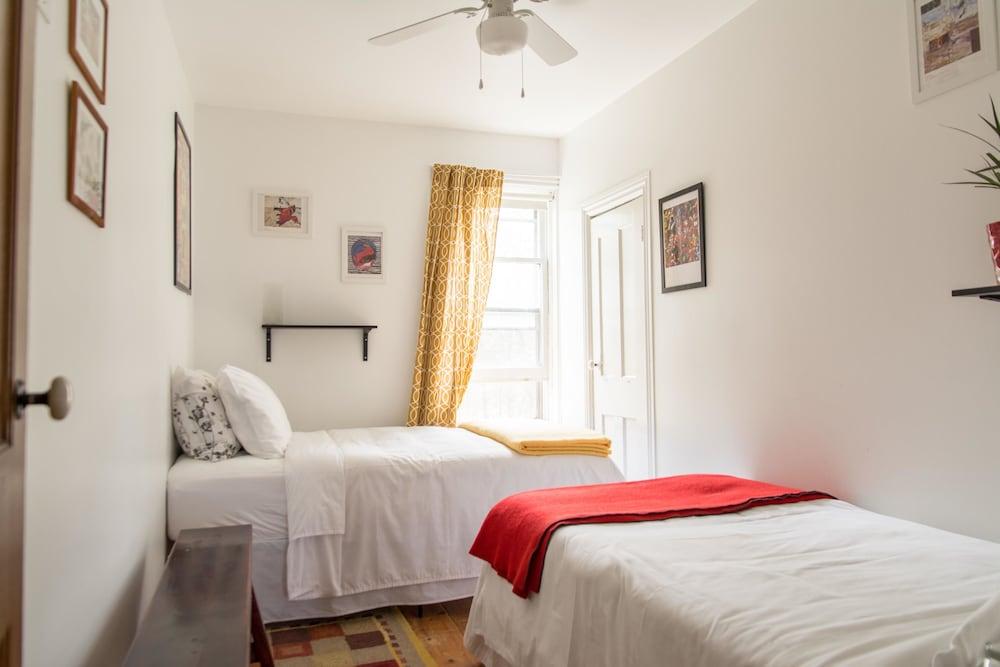 Laura's Bed & Breakfast