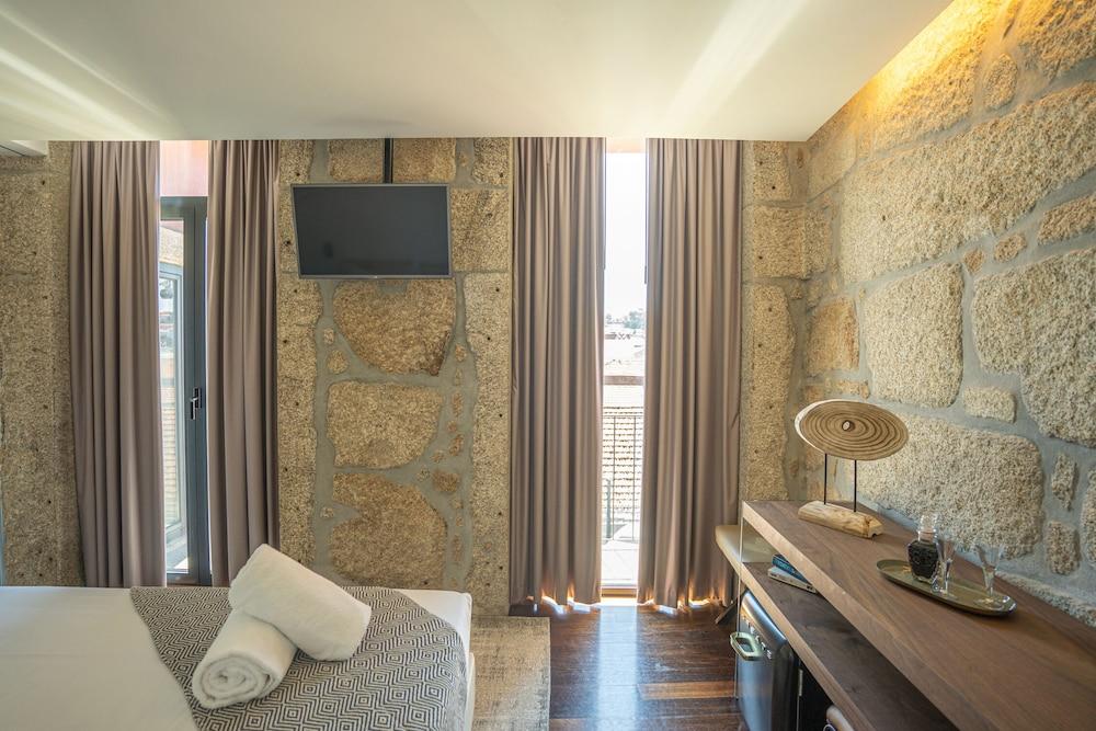 CHARM GH by YoursPorto