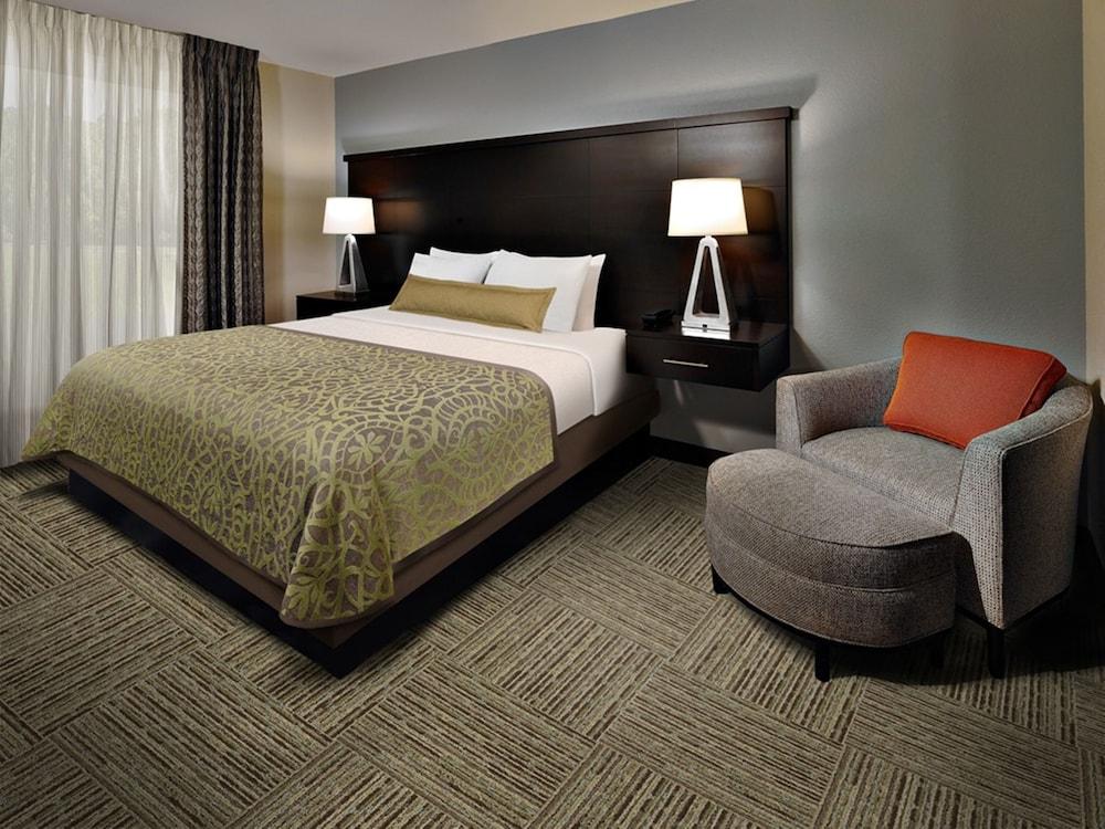 Staybridge Suites Dearborn MI by IHG