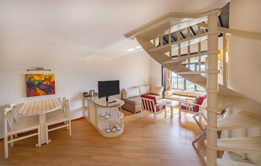 Sunrise Resort Hotel - All Inclusive