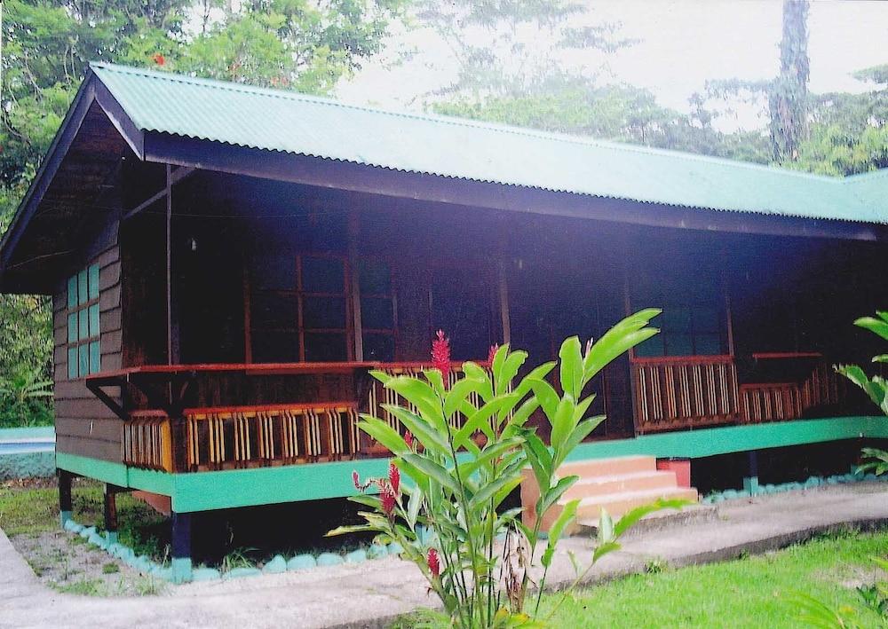 El Pizote Lodge