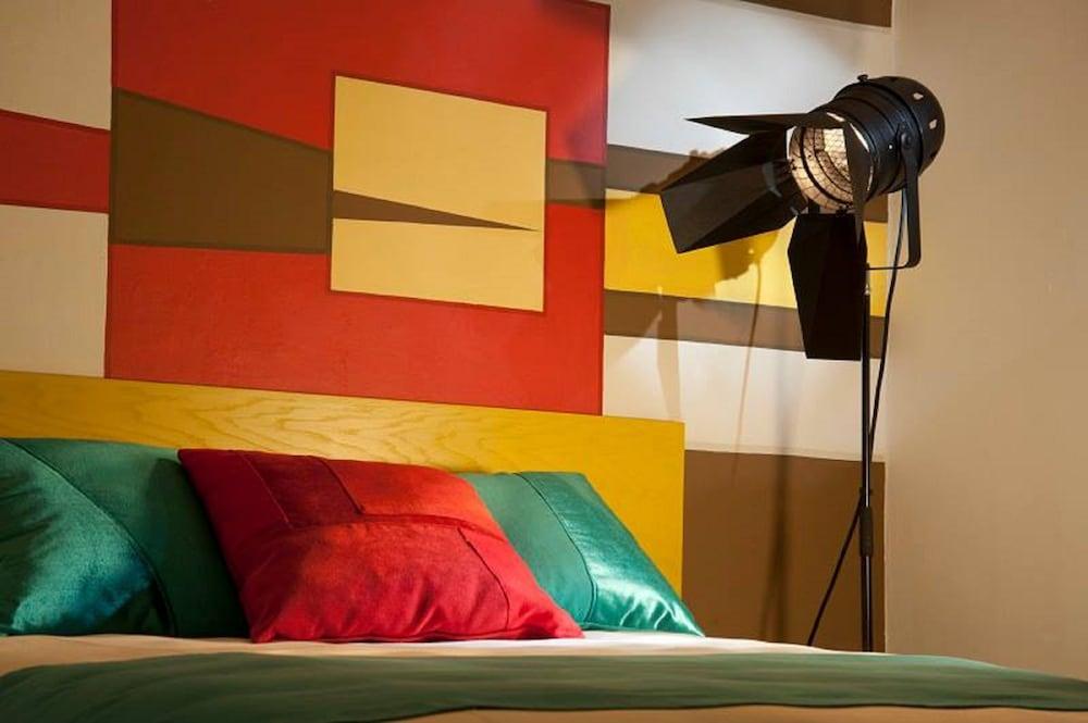 Del Carmen Concept Hotel