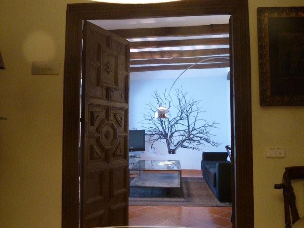 Cresol Boutique Hotel