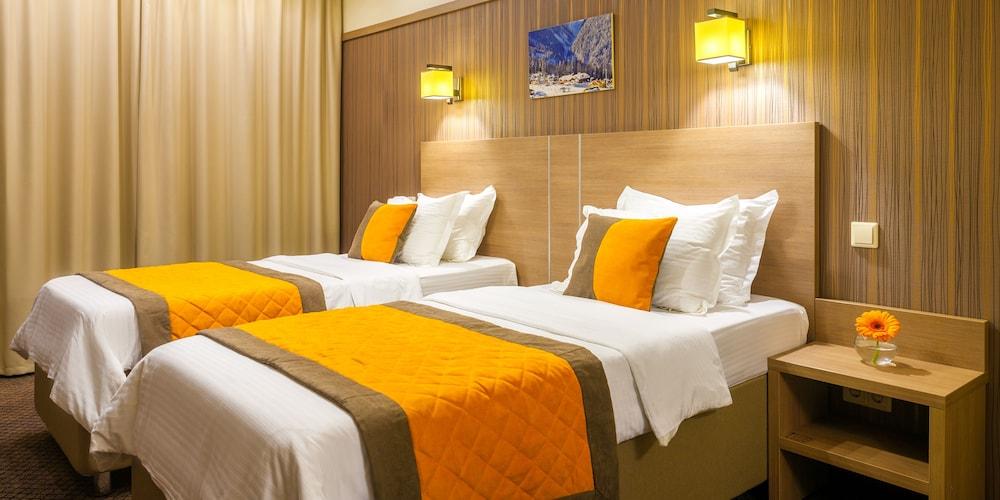 Comfort Nsk Hotel