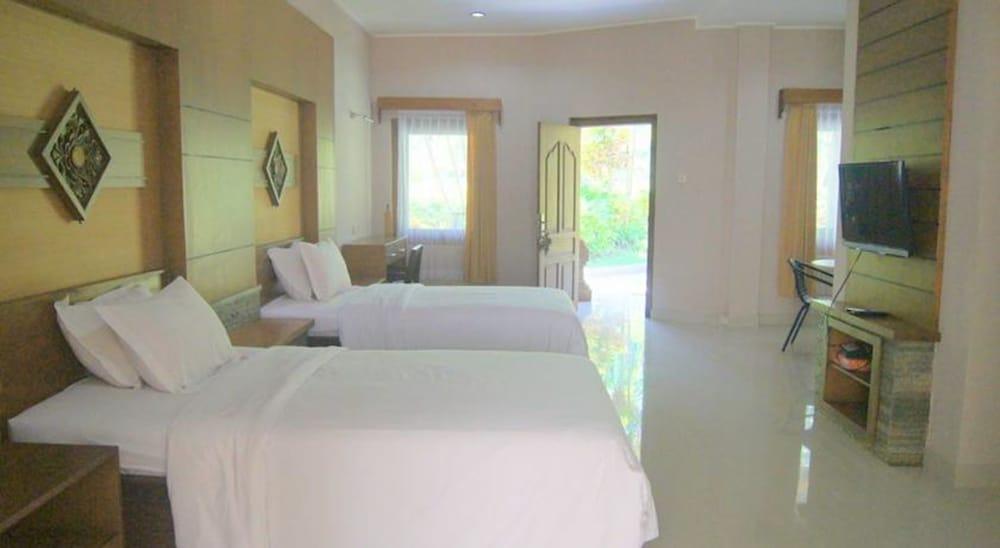 Panorama Cottages II