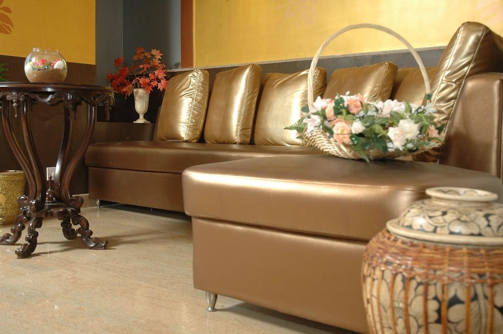 iStay Hotels Infantry Road