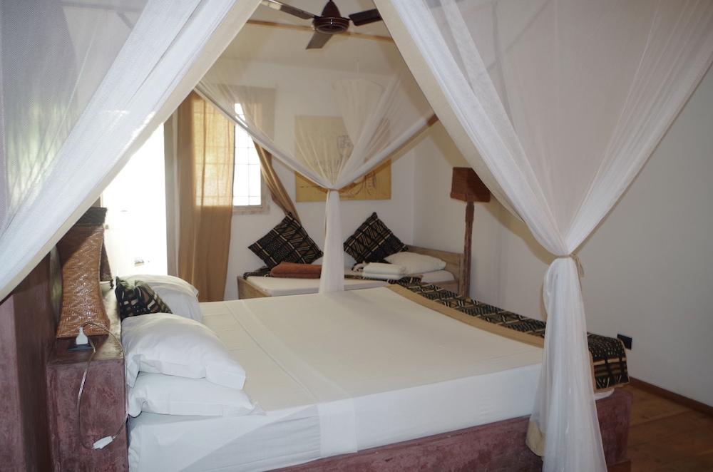 Uzuri Boutique Hotel