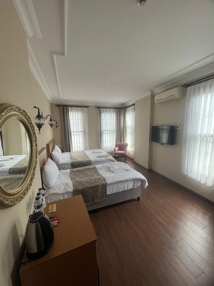 Ottoman Elegance Hotel