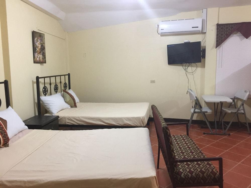 La Mamre Guest House