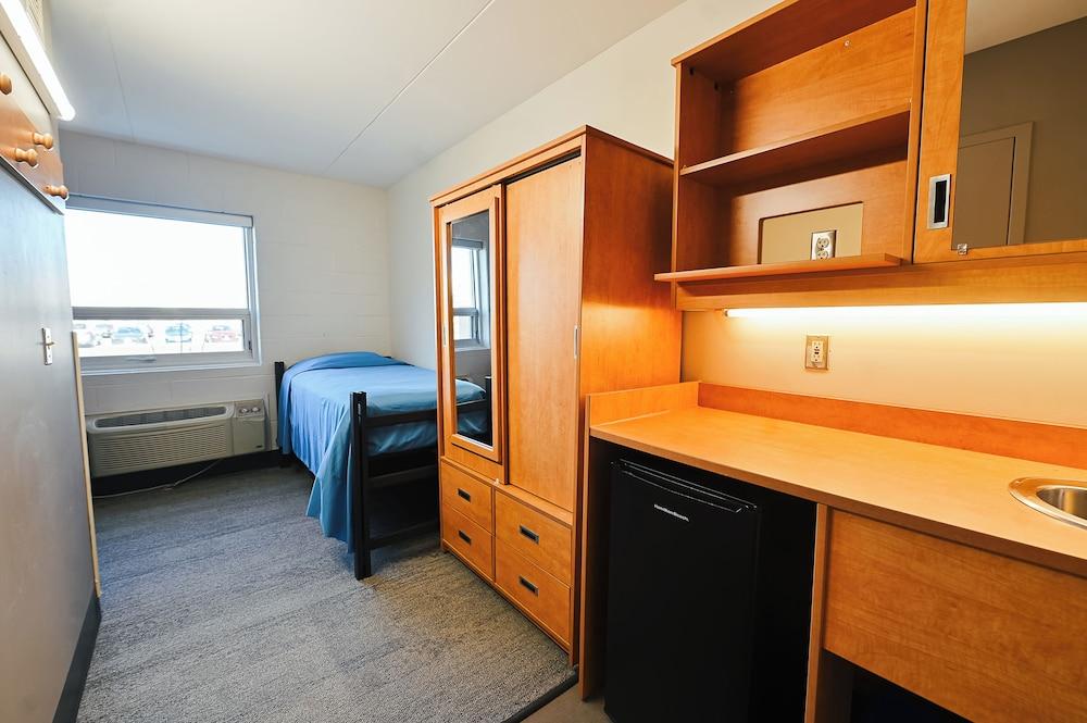 Residence & Conference Centre - Kingston