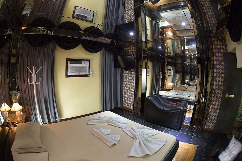 Motel Carícia - Adults Only