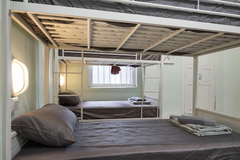 Rope Walk Guesthouse - Hostel