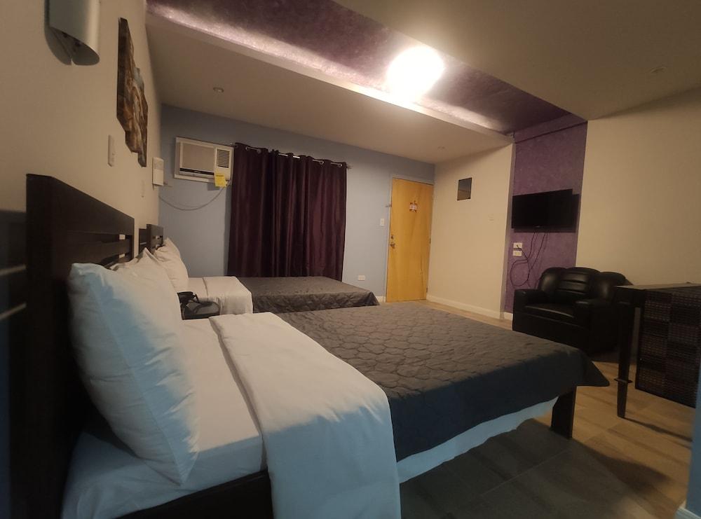 Nikita's Place Hotel