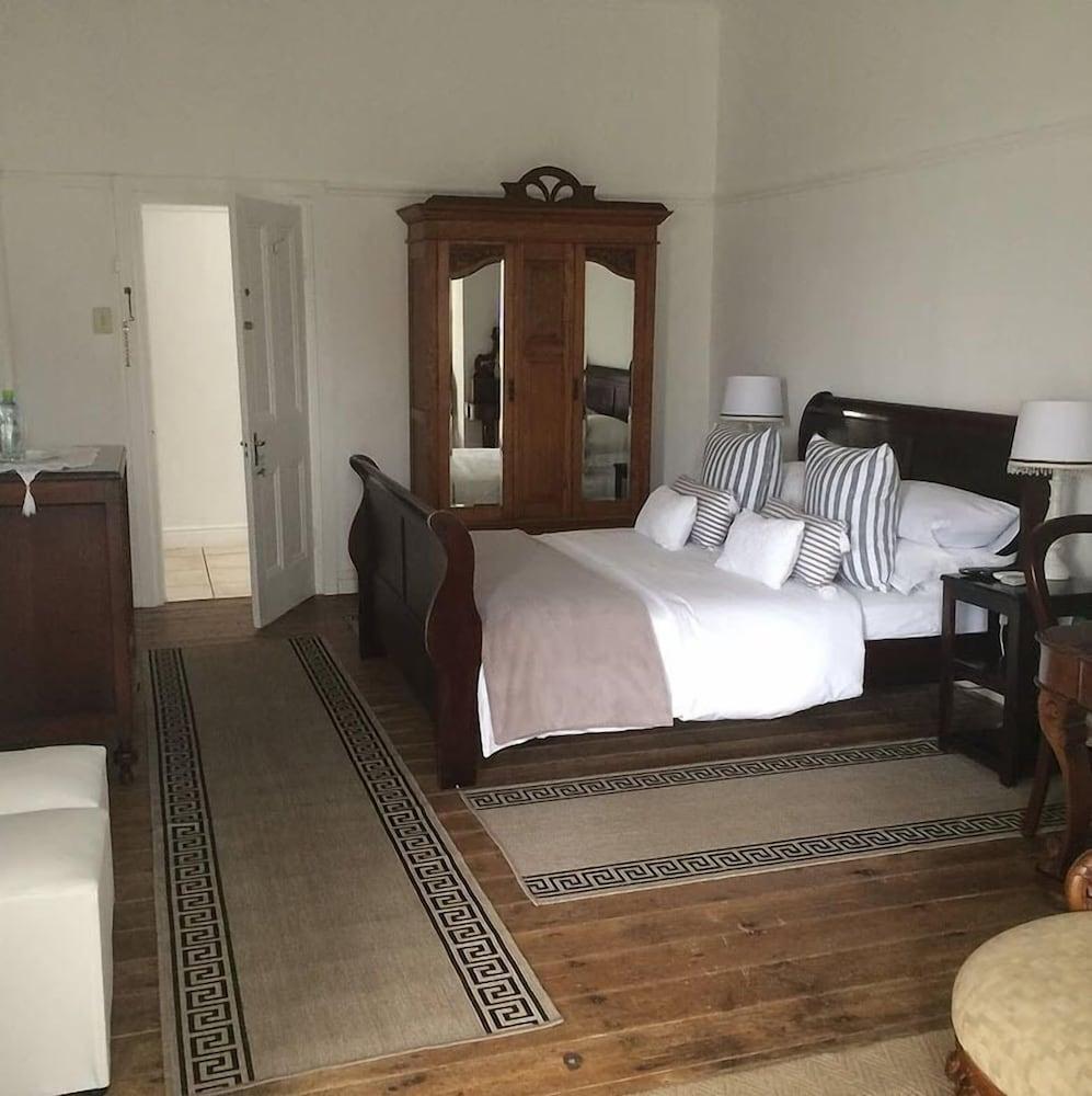 Breeze Inn Bed and Breakfast