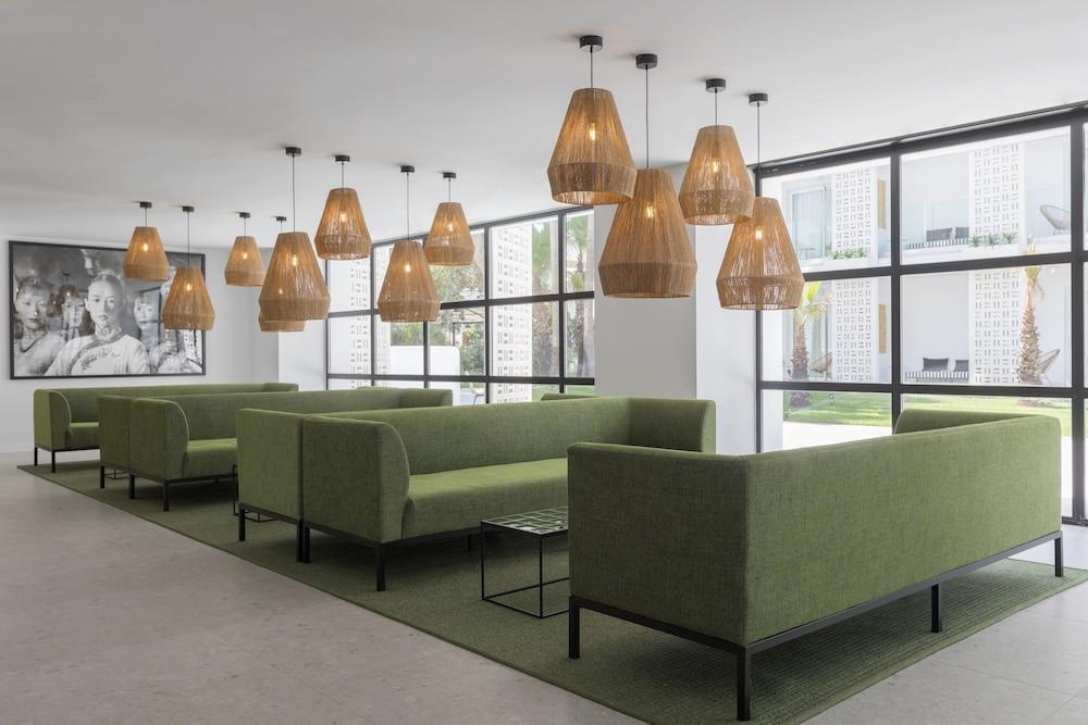 Hotel HM Ayron Park – Adults Only