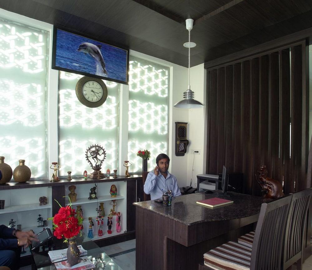 Hotel Dolphinn Agra