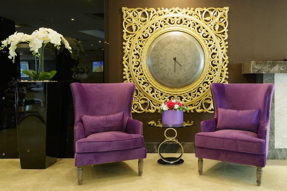 Maristella Marine Residence