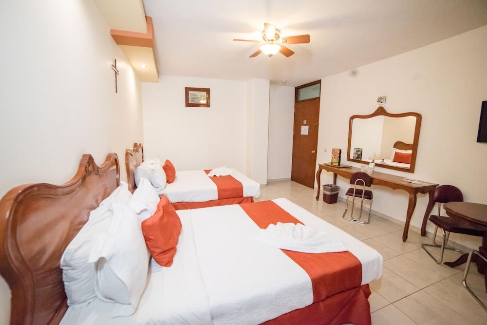 Hotel Elizabeth Central