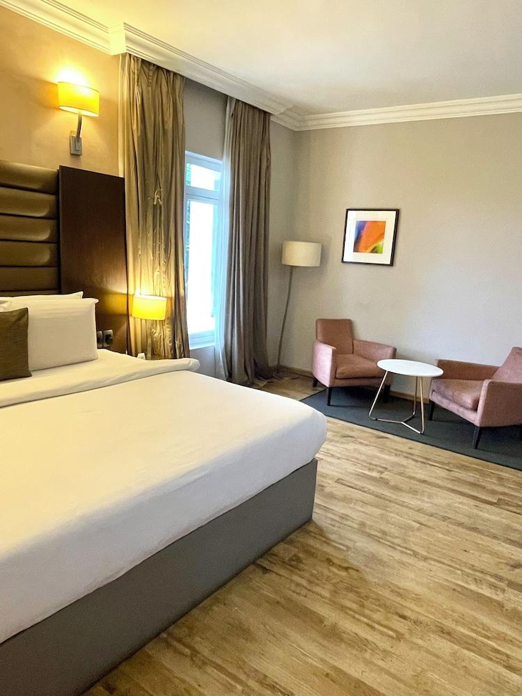 The Sojourner by Genesis