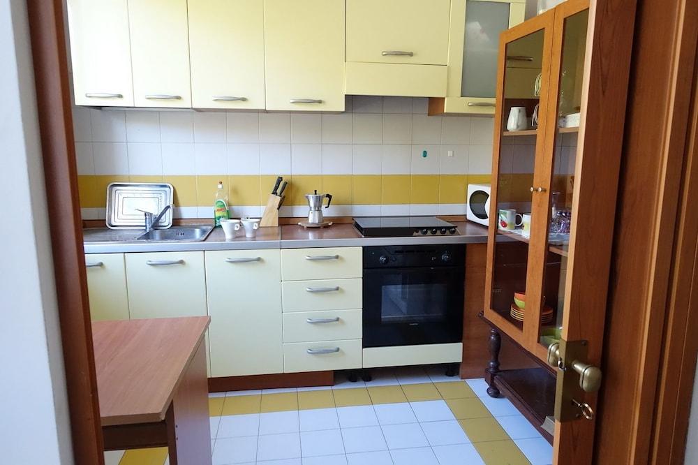 Elias Bed & Breakfast