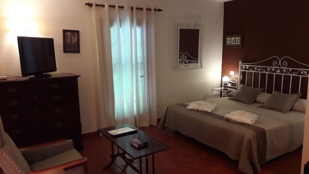 Hotel Rural Costa Salada