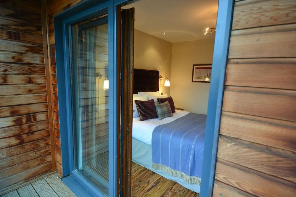 Northbrook Park Mews