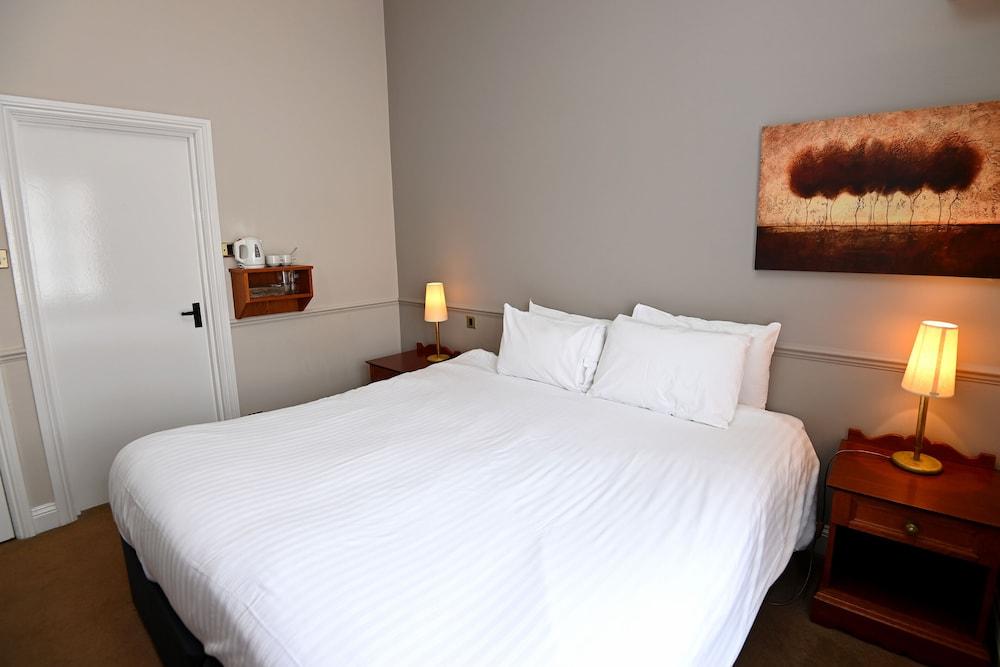 Original White Hart, Ringwood by Marston's Inns