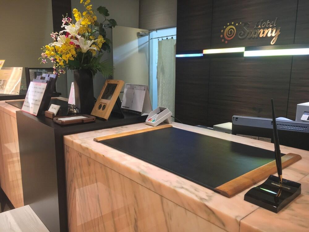 Hotel Sunny