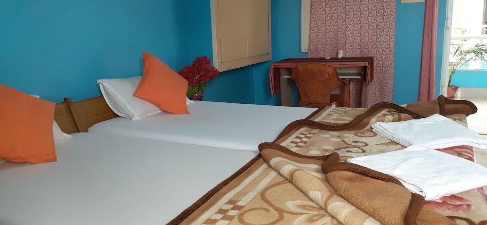 Shri Yoga Mandir Guest House