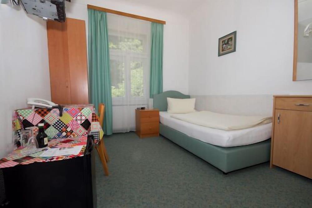 Pension Alt-Strassgang