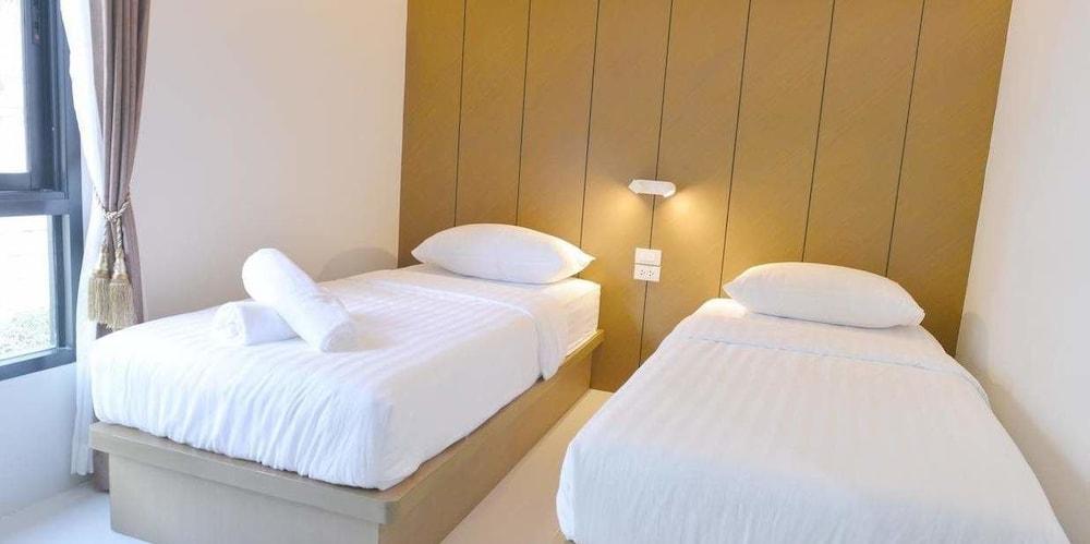 Sunny Hostel Chiangmai @Tha Pae