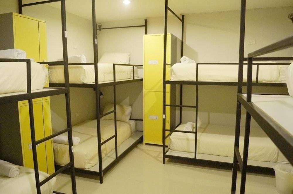 Sunny Hostel Chiangmai @Tha Pae