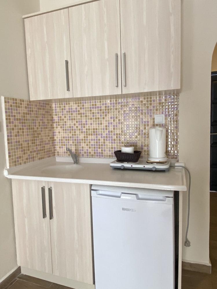 Maison 48 Apart Hotel