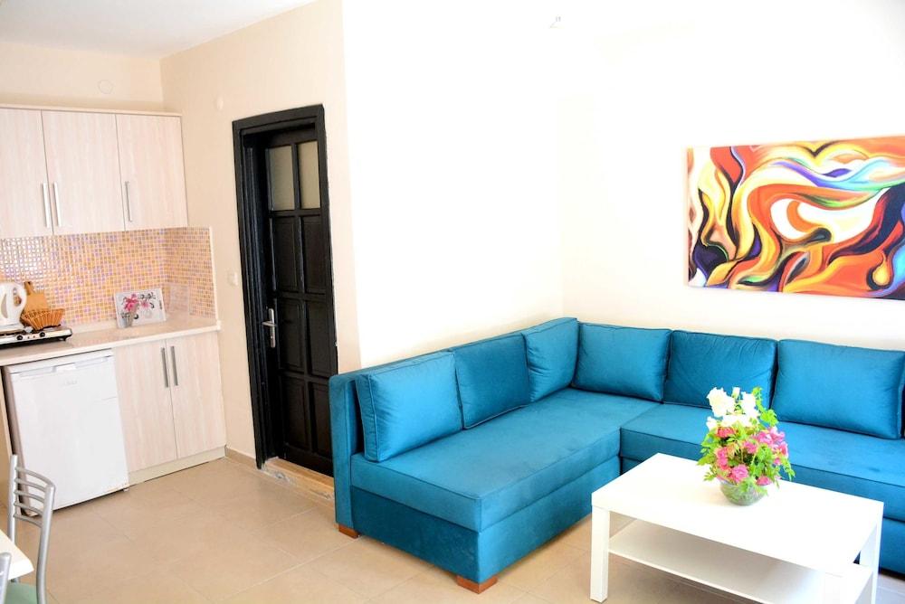 Maison 48 Apart Hotel