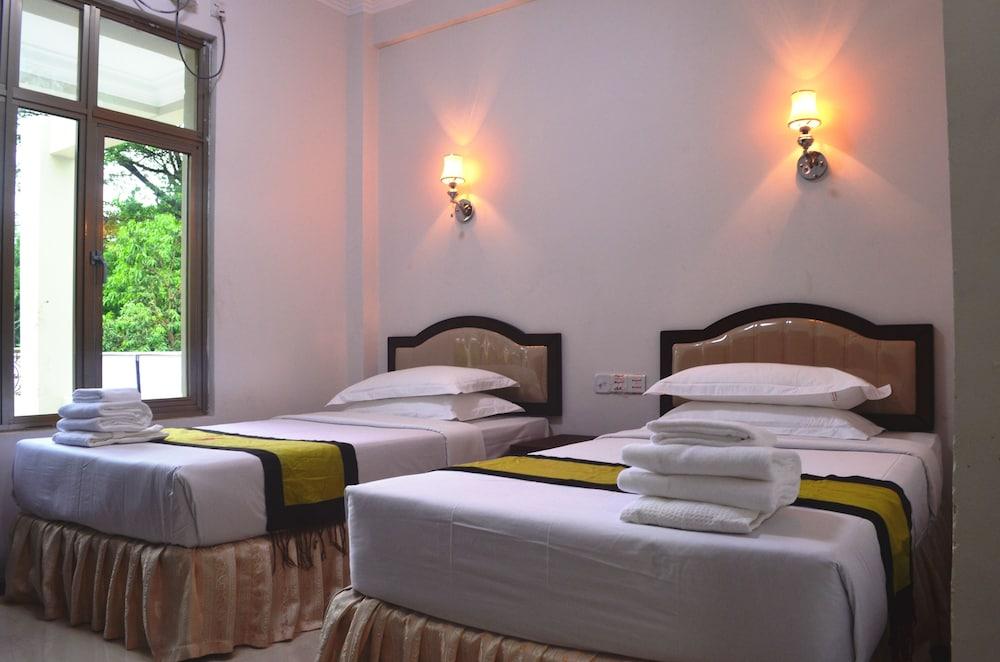 Yangon Airport Hotel