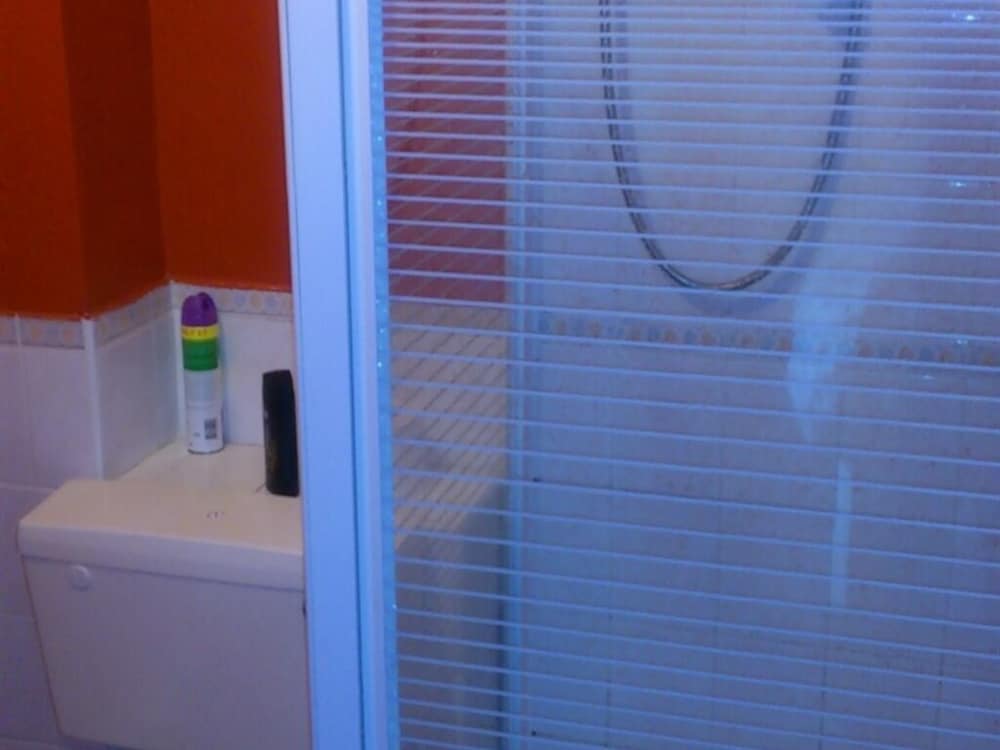 The Lodge Guesthouse