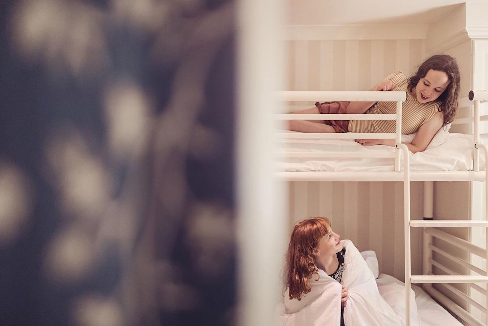 Lakeside Hotel & Spa