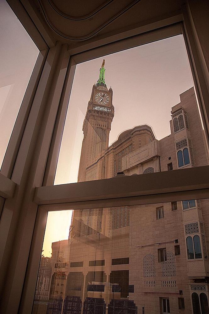 Al Thuria Grand Hotel