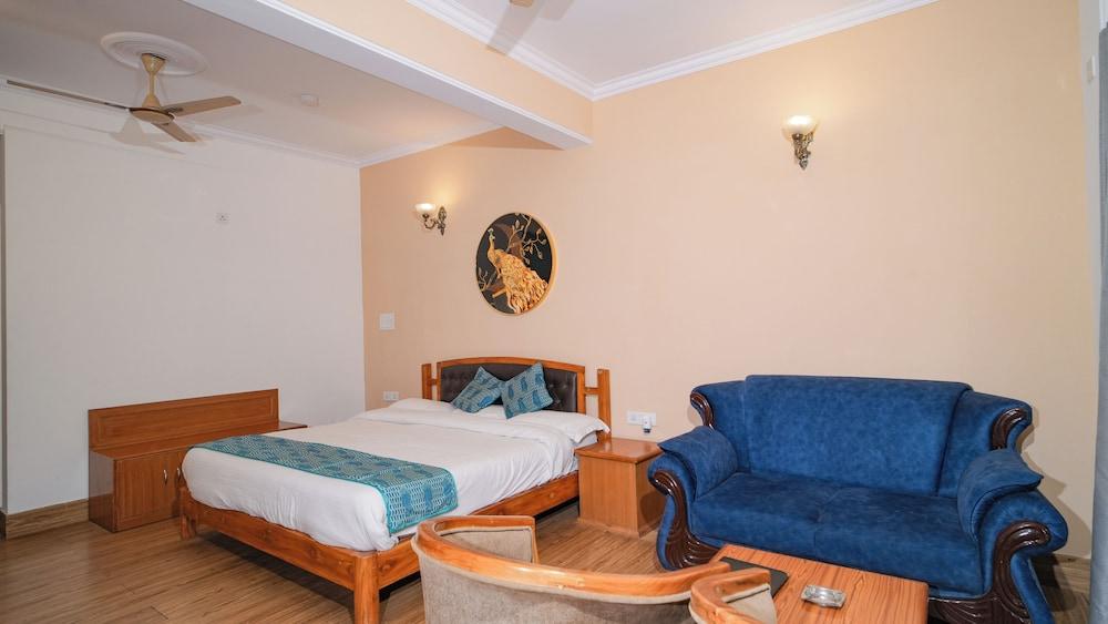 Hotel Neelesh Inn - A Luxury Lake View Hotel (20 kms from Nainital)