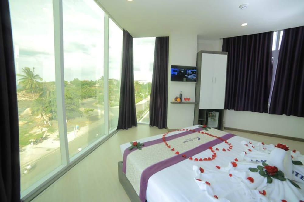 La Mer Hotel Nha Trang