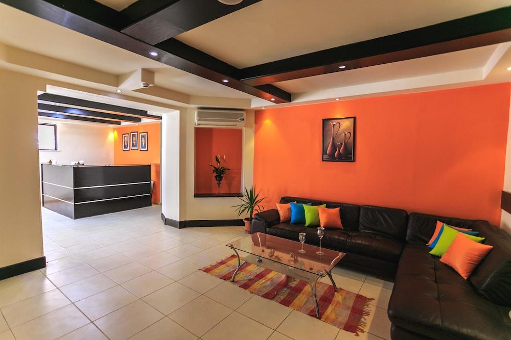 Al Bateel Hotel Apartments