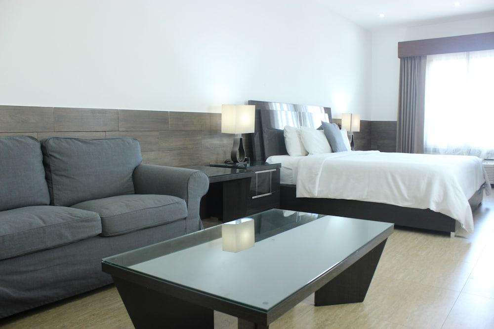 Beverly Hills: Hotel & Business