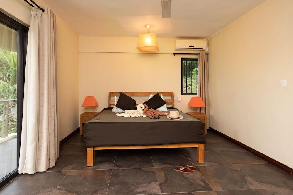 Happy Days Guest House