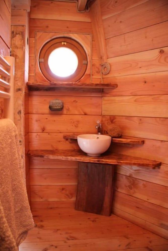 Domaine de la Roche Bellin