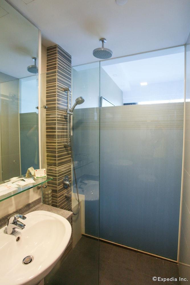 Hotel Chancellor@Orchard