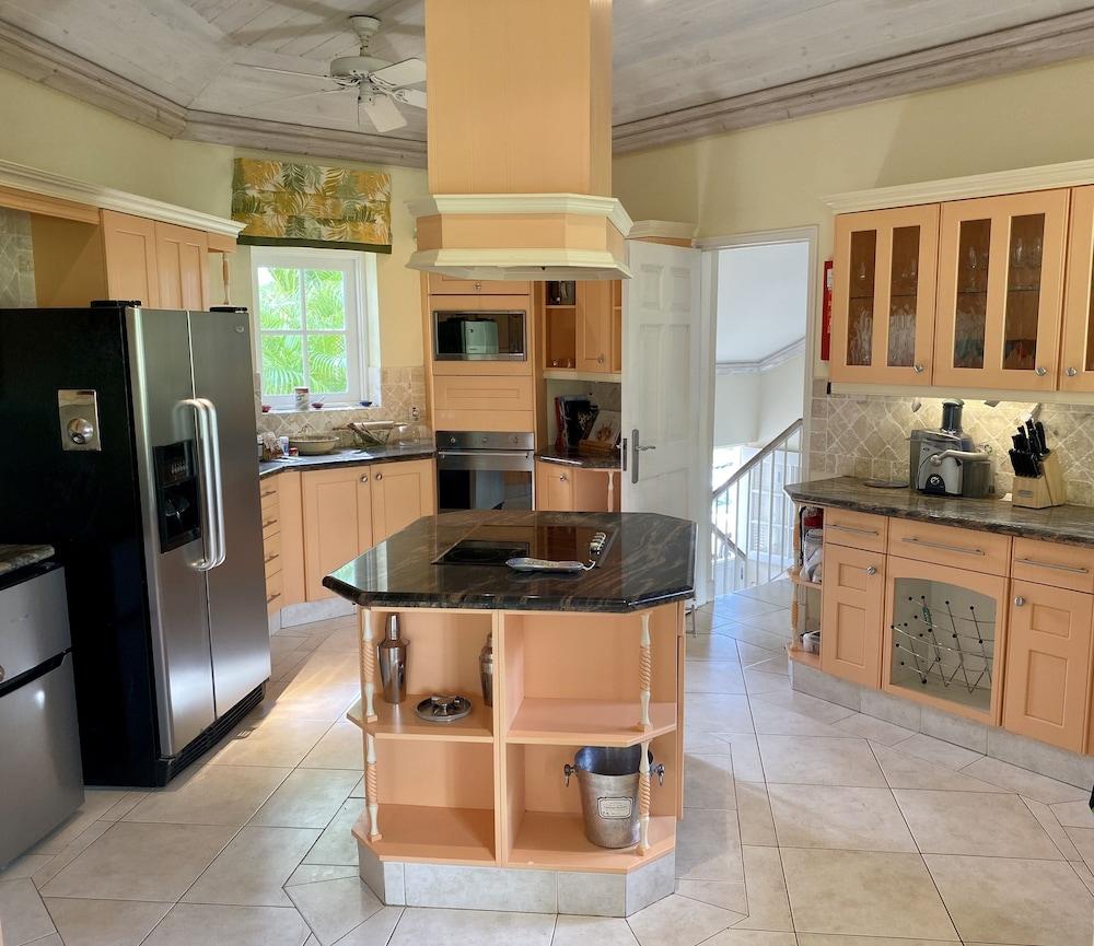 Seventh Heaven by Island Villas